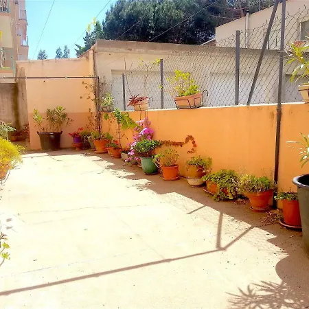 Hola! Apartment *
